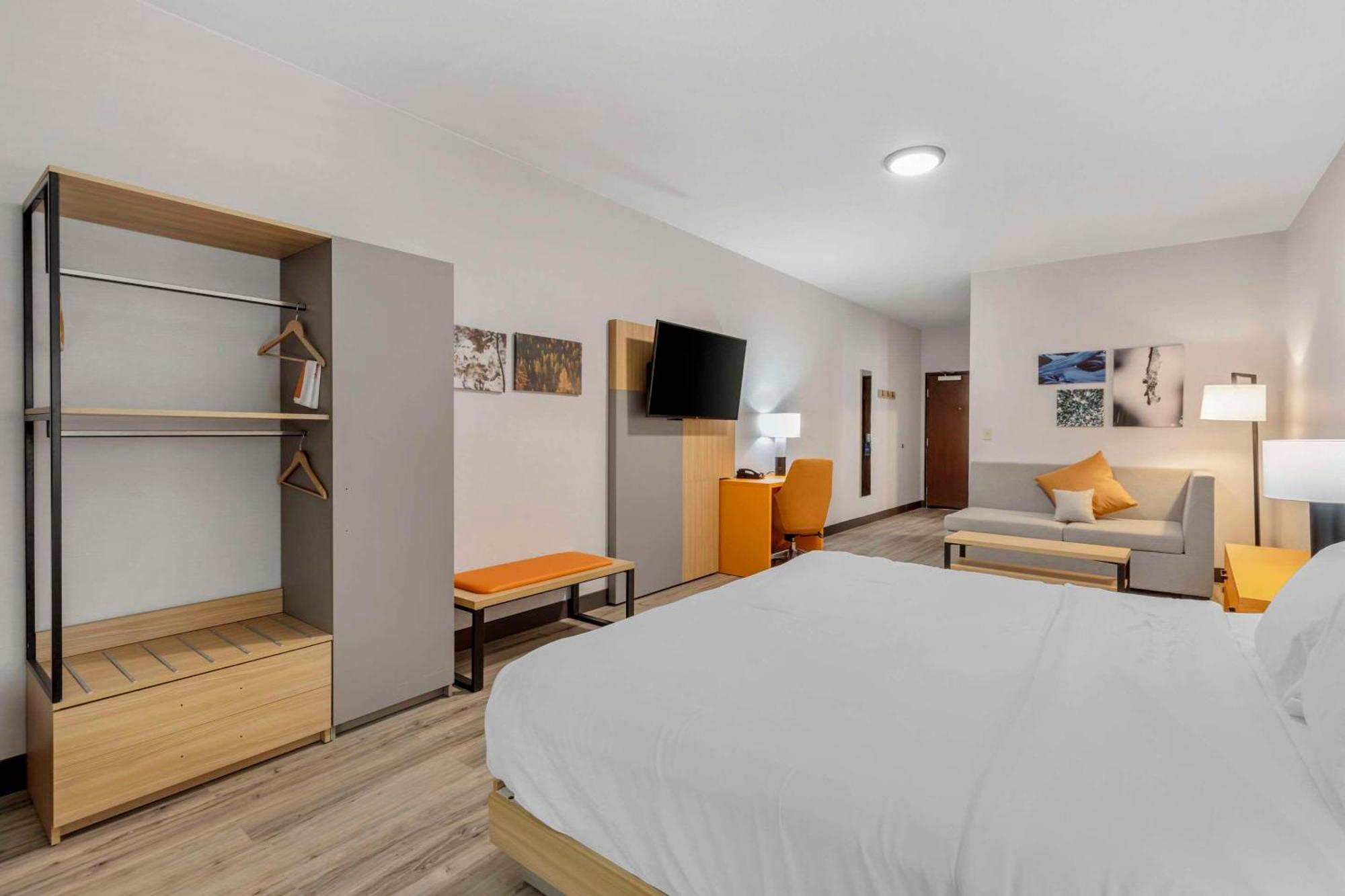 Comfort Hotel 2*